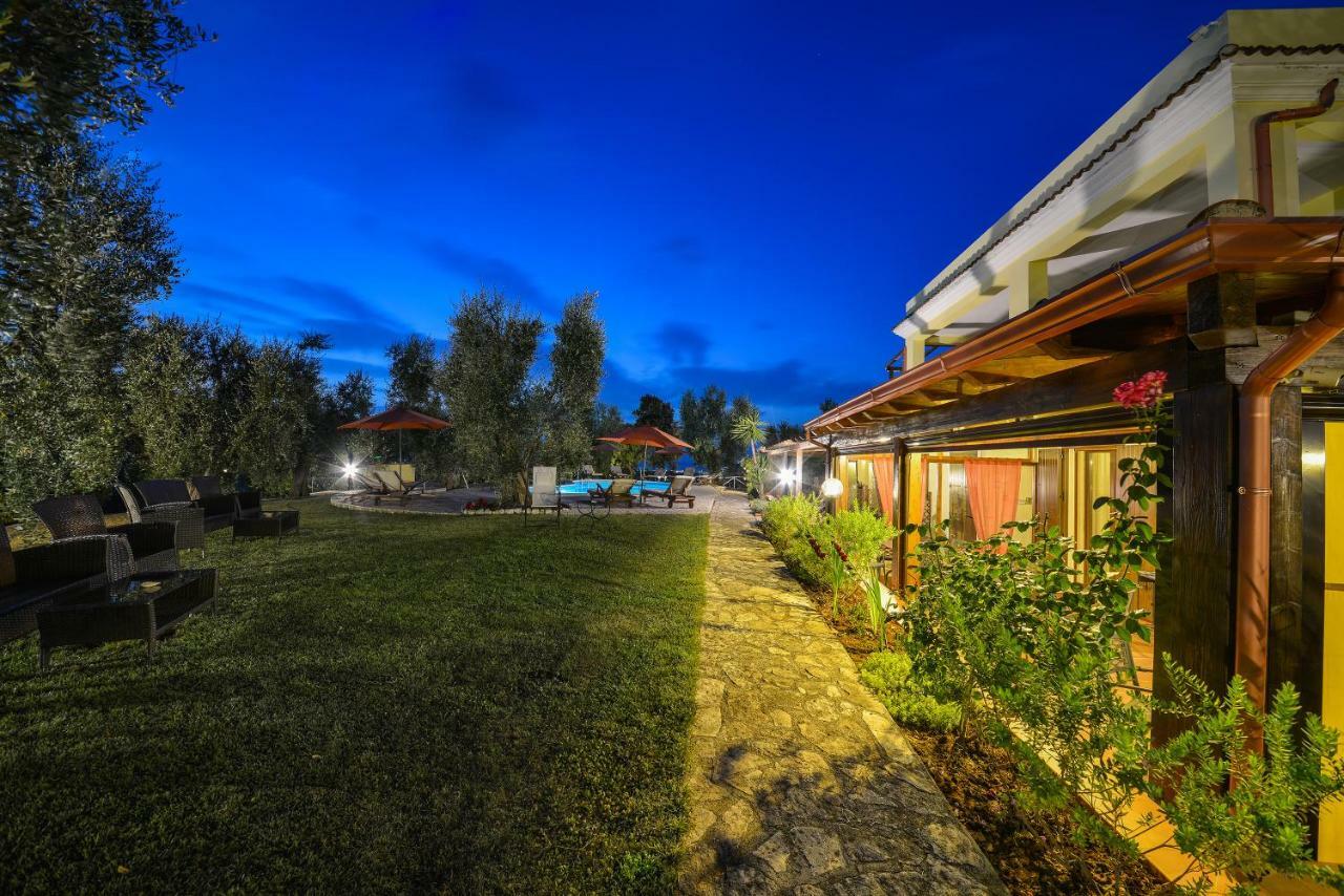 Parco Dei Limoni Guest House Peschici Bagian luar foto
