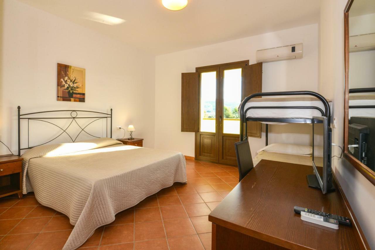 Parco Dei Limoni Guest House Peschici Bagian luar foto